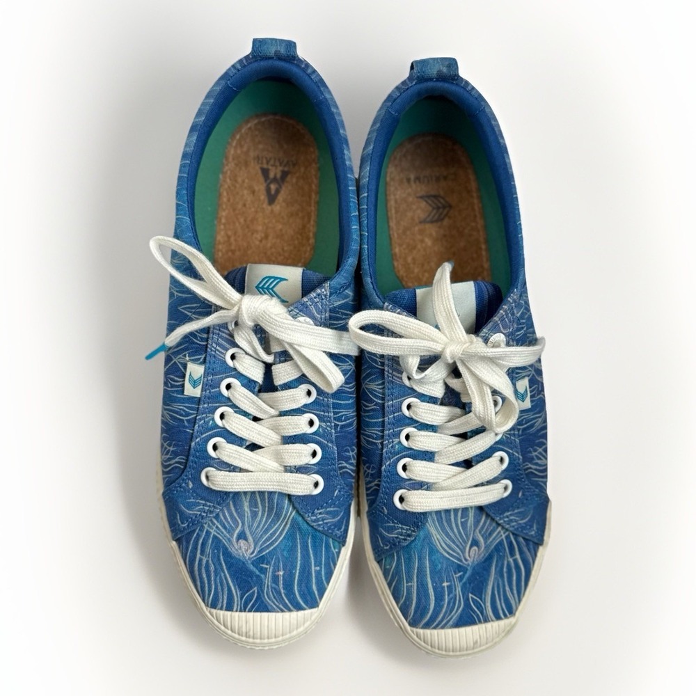 CARIUMA Oca Low Avatar Glow In The Dark Limited Edition Women's 11 Men's 9.5
